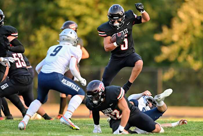 b DARIEN WITHAM (1)R